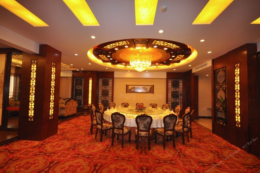 Huangzu International Hotel Huaihua Bagian luar foto